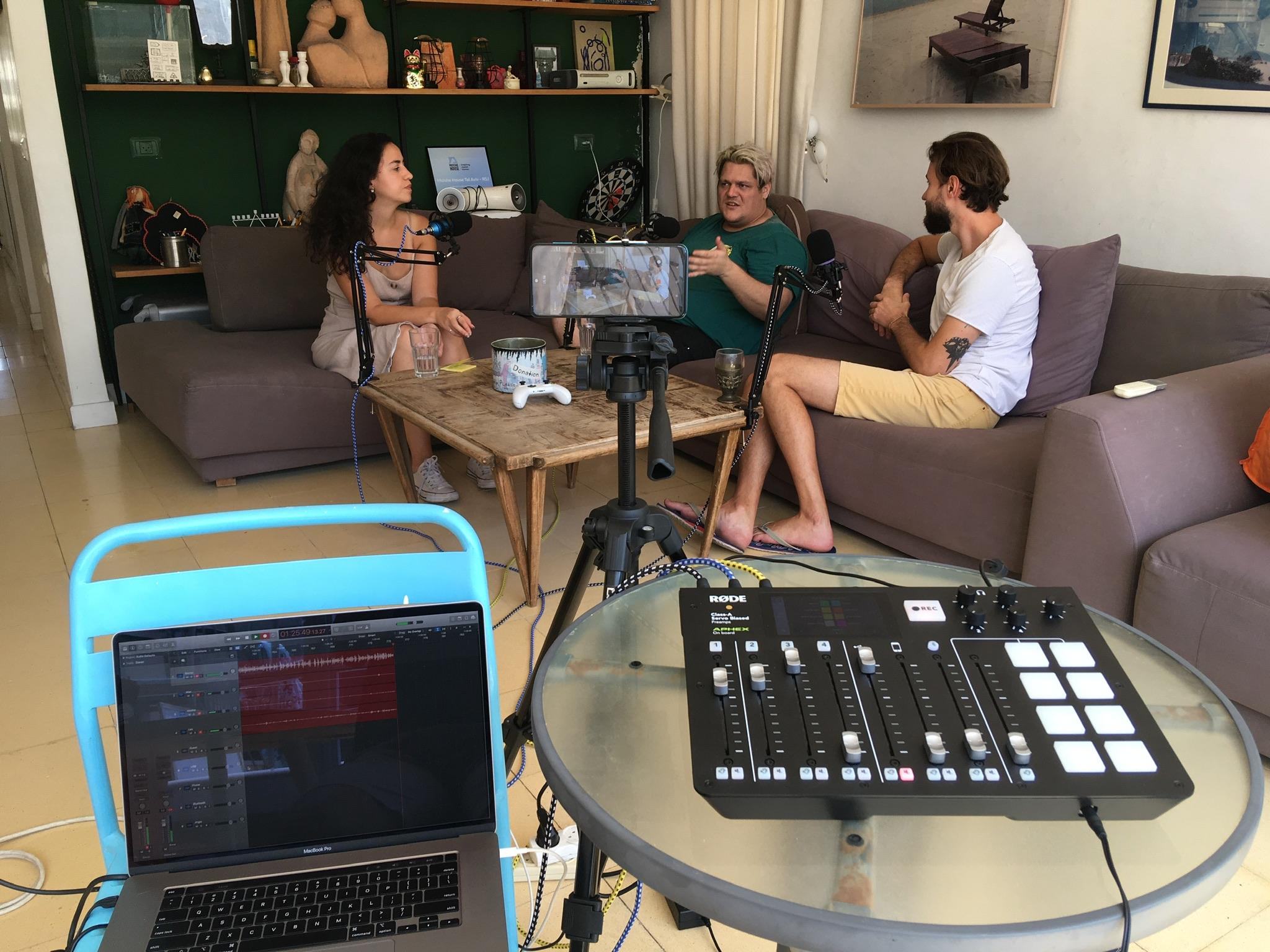 Консультация по подкастам